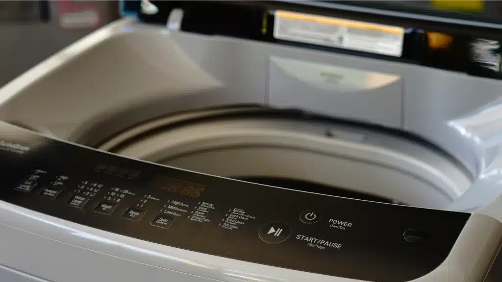 mesin cuci top loading aqua