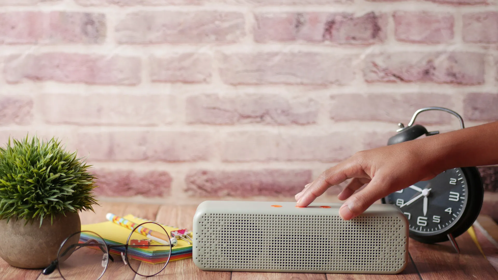 Cara Reset Speaker Bluetooth