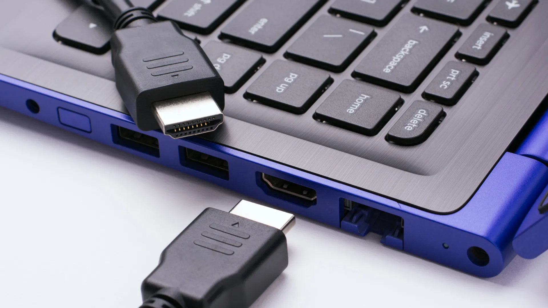 cara menyambung hdmi ke laptop